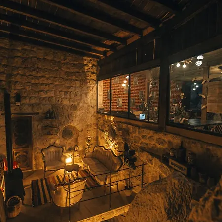 Saliche Cave *
