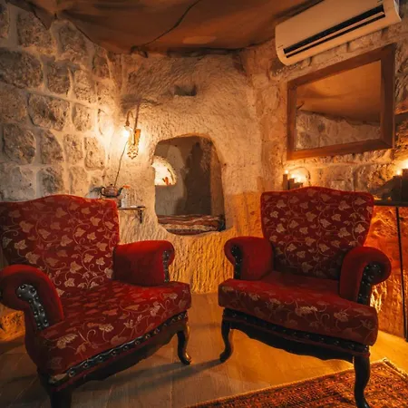 Hotel Saliche Cave *