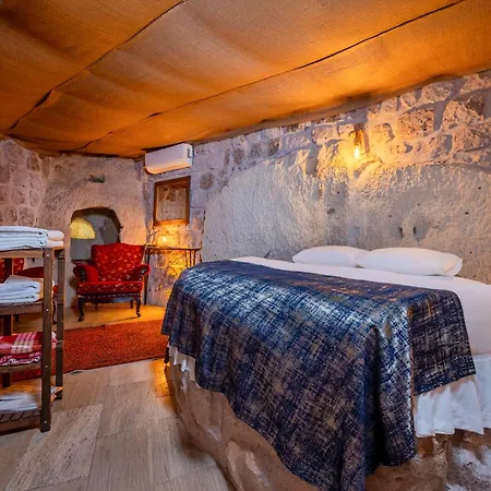 Hotel Saliche Cave *