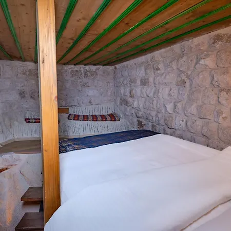 Saliche Cave * Nevşehir