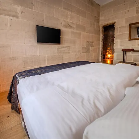 Отель Saliche Cave