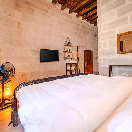 Hotel Saliche Cave *
