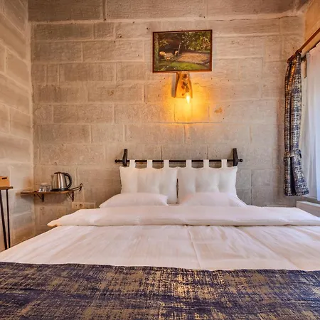 Hotel Saliche Cave