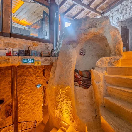 Saliche Cave *
