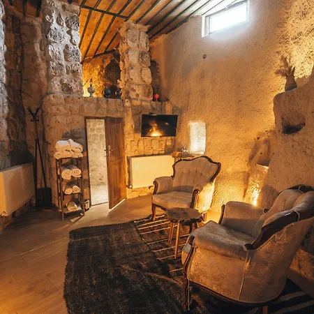 Saliche Cave *