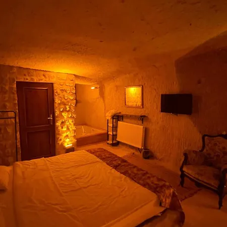 Hotel Saliche Cave
