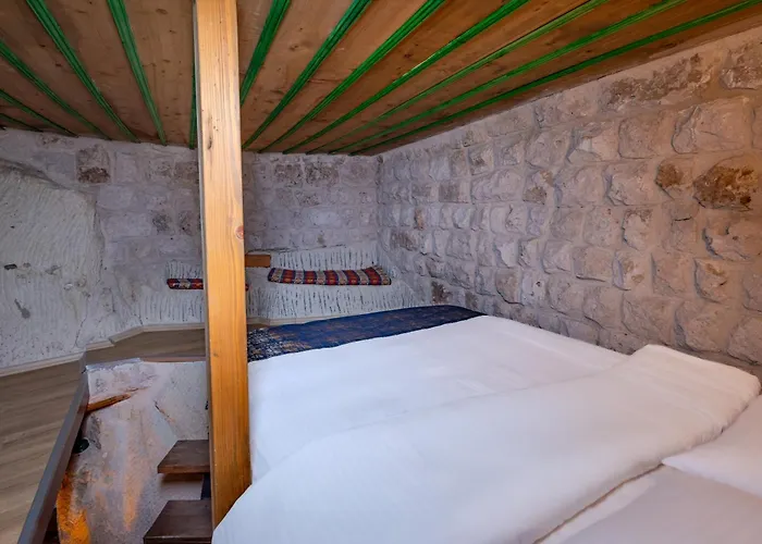 Saliche Cave * Nevşehir