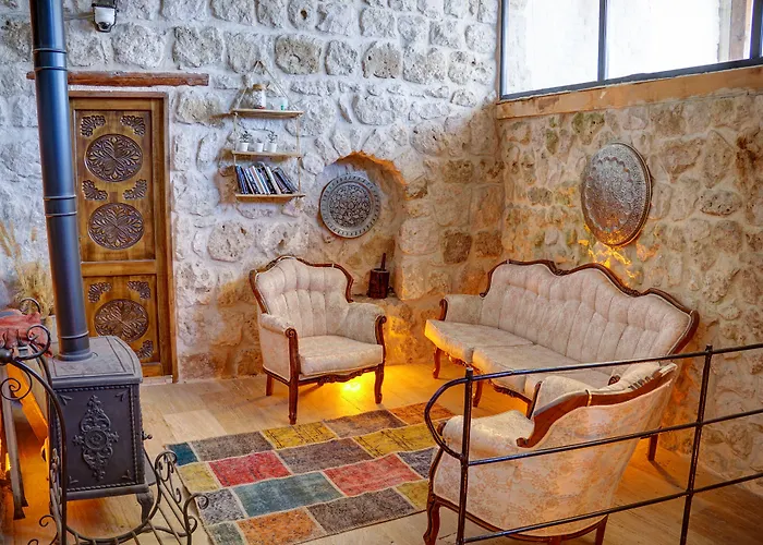 Saliche Cave Hotel *