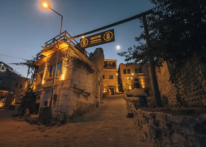 Saliche Cave Hotel *